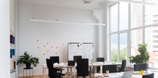 michalina-metropolis.pl - Biurka do biura.jpg