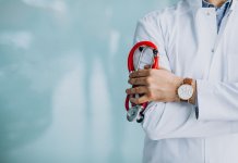 Wzierniki ginekologiczne – rodzaje, materiały i zasady bezpiecznego stosowania w gabinecie spacemed.pl - Wzierniki ginekologiczne - Michalina.jpg