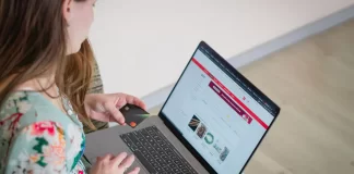 Jak bezpiecznie kupować meble przez internet – poradnik dla początkujących 463-jak-bezpiecznie-kupowac-meble-przez-internet-poradnik-dla-po.webp